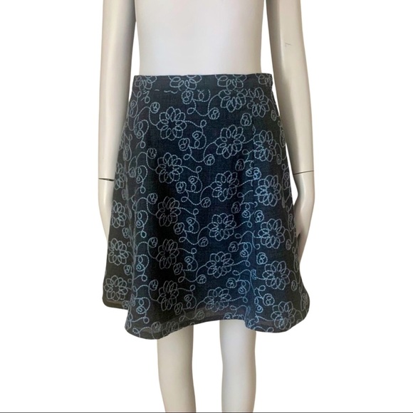 TOCCA Embroidered A-Line Skirt Cotton Blend Gray Blue Floral Size 2 - Picture 3 of 12